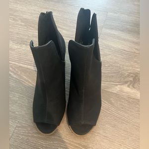 Black booties size 7.5